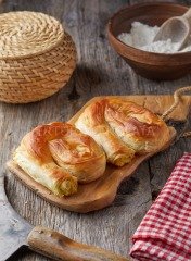UNANA KIYMALI GÜL BÖREK 100 GR