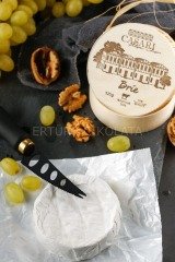 CASARİ BRİE PEYNİRİ AHŞAP AMBALAJ 250 GR