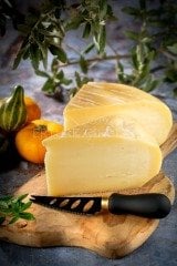 CASARİ RACLETTE PEYNİRİ 1000 GR